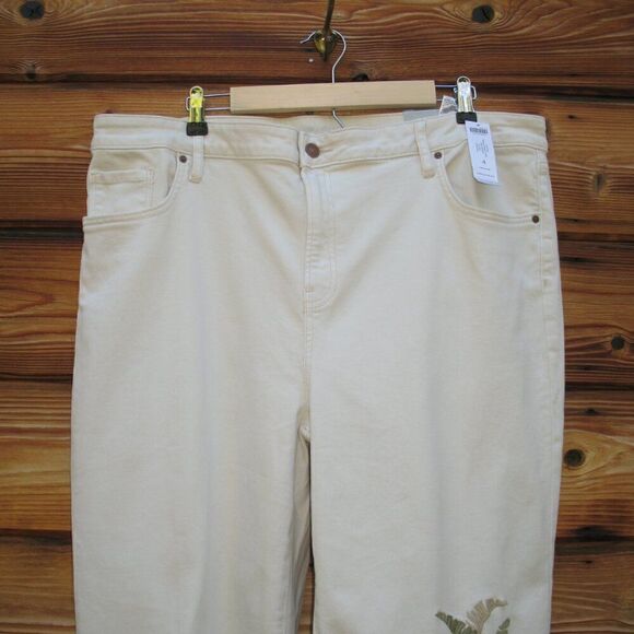 NWT Chicos Women’s Plus Size High Rise Straight Crop Jeans 20 - Picture 4 of 12